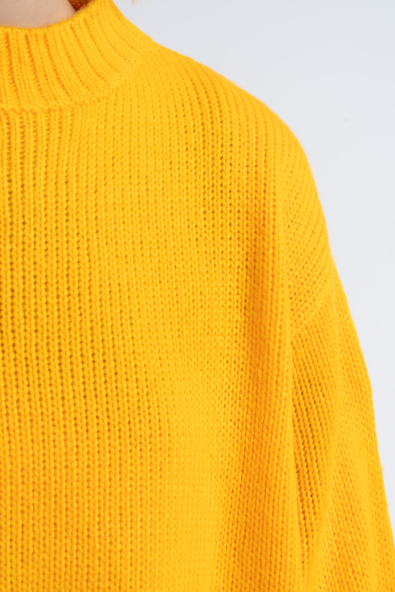 Lightweight Pullover in Carrot
