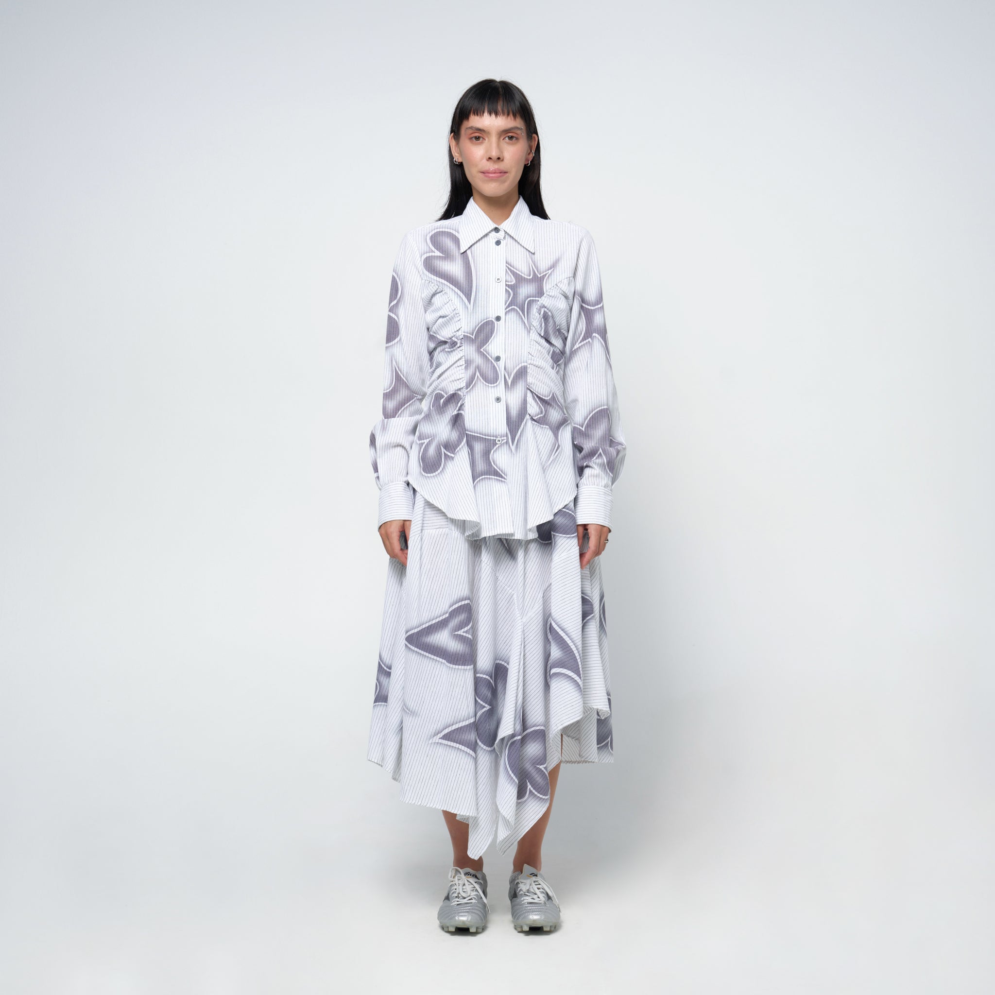 ARTHUR APPAREL — Ruffle Blouse — Graphic Print and Pinstripe Fitted ...