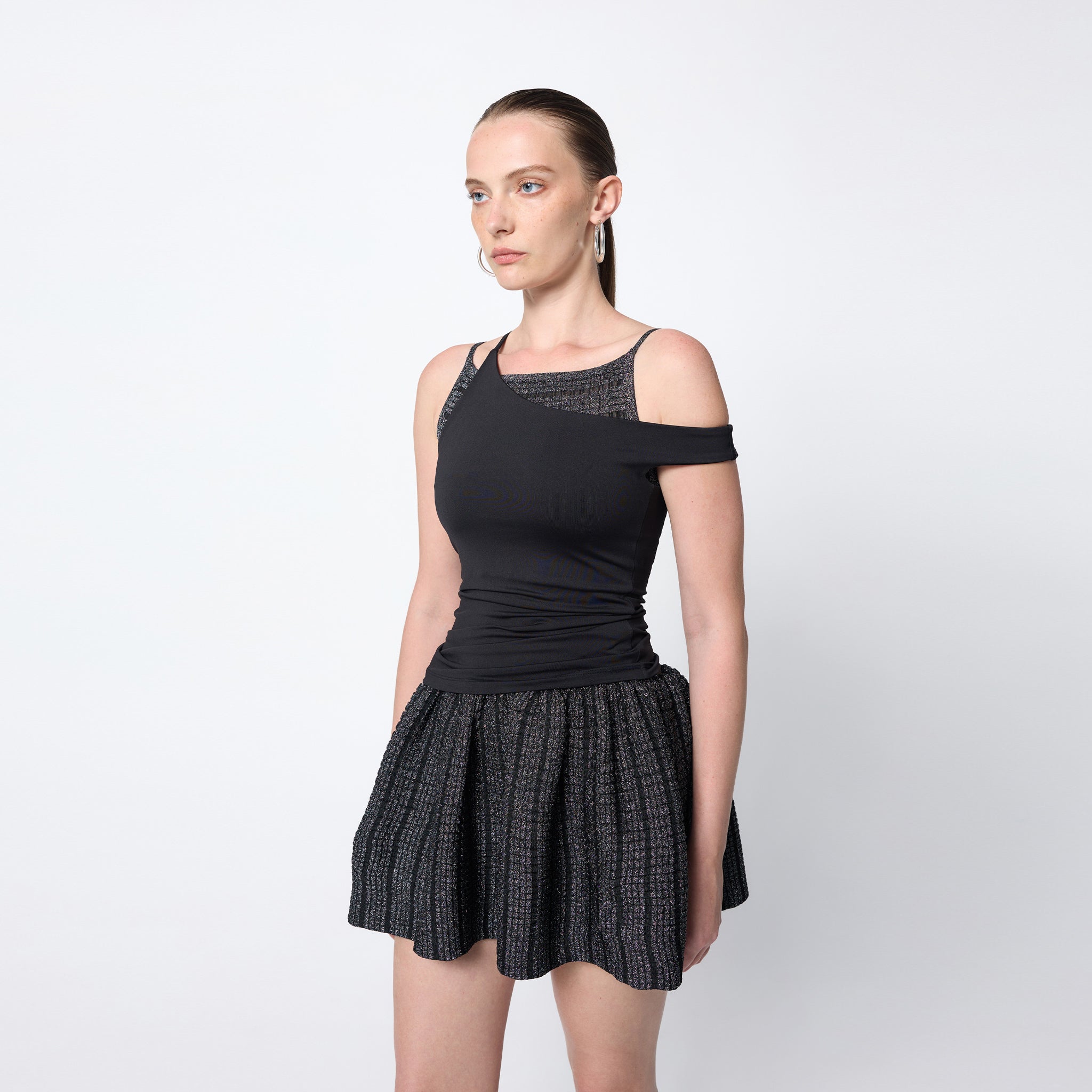 Asymmetric Tank in Black