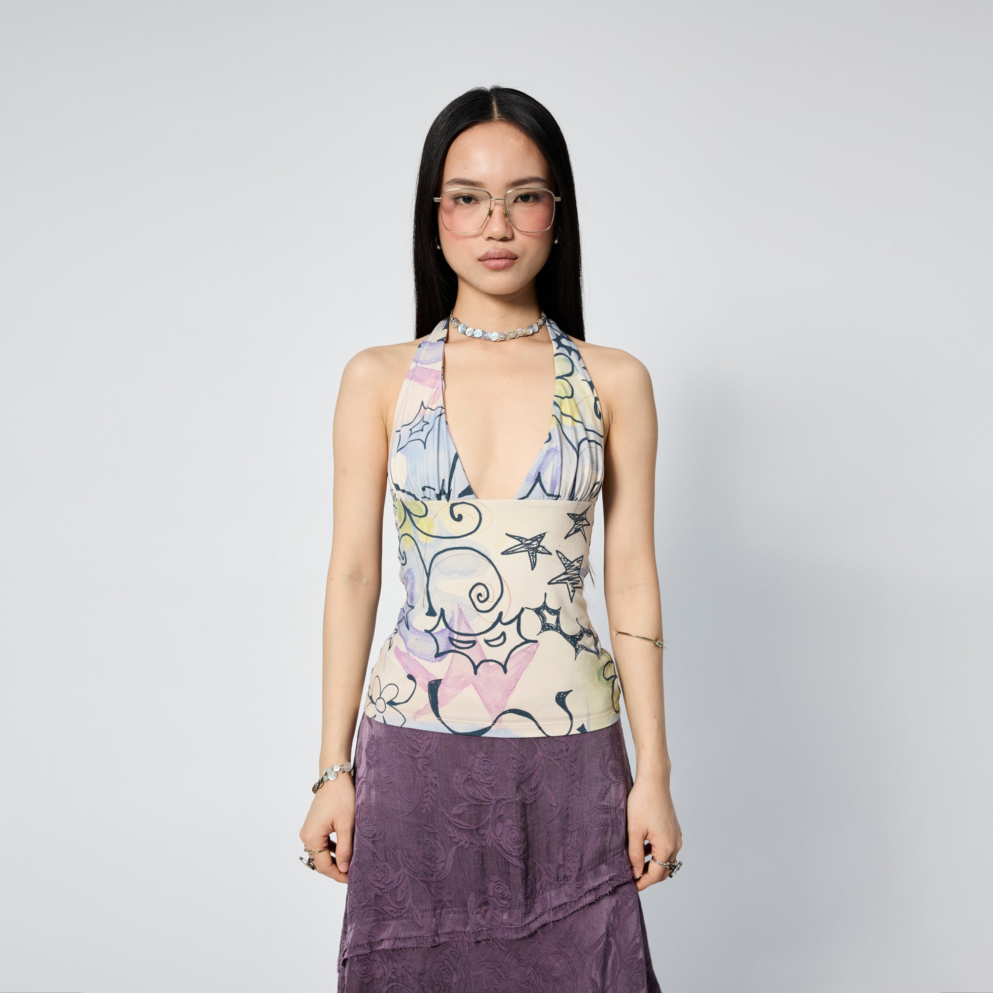 Arthur Apparel cleavage tee with purple stars print