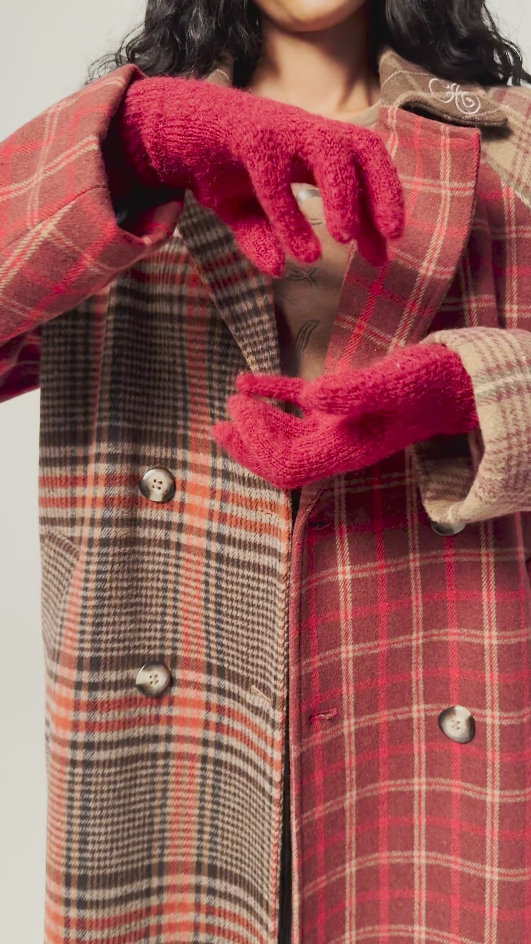 Block Mittens in Oxblood